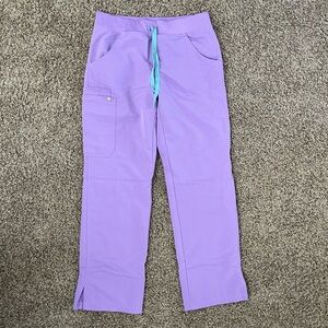 Figs Kade Cargo scrub pant in lavender dew